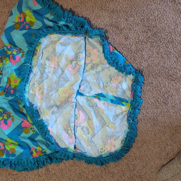 Flower poncho - Picture 2 of 4